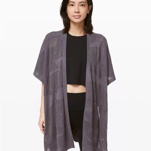 Lululemon Athletica Heathered Gray Knit Wrap / Kimono